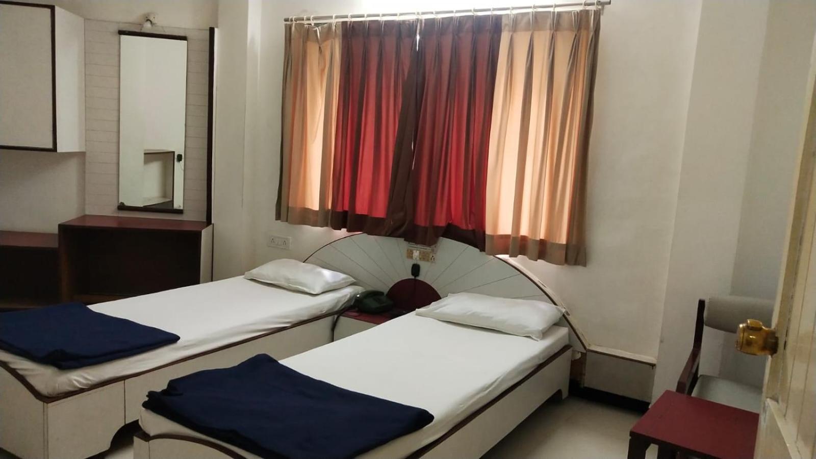 Hotel Vaishali Nashik Exterior photo