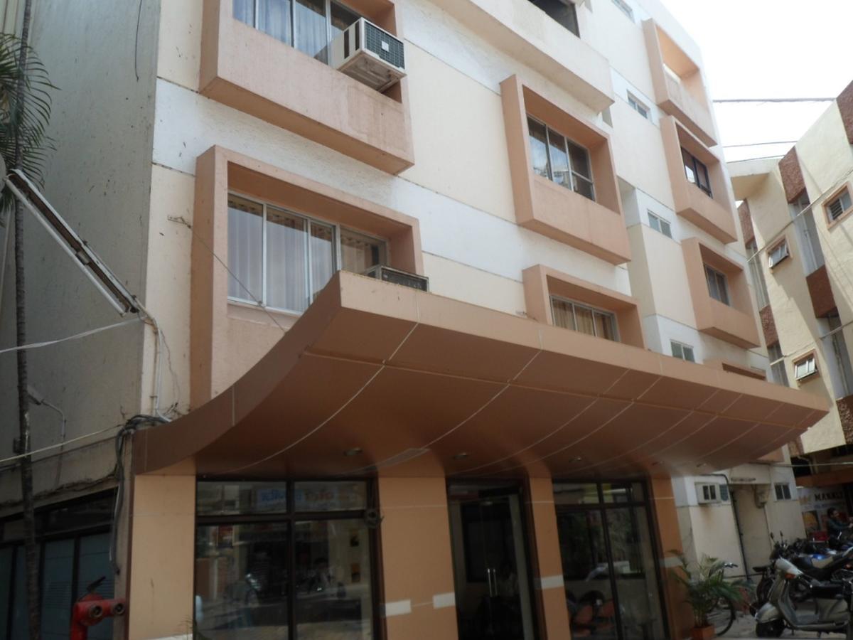 Hotel Vaishali Nashik Exterior photo