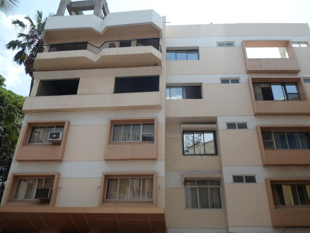 Hotel Vaishali Nashik Exterior photo